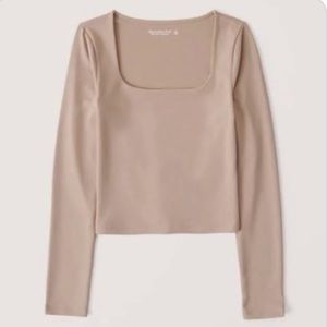 Abercrombie & Fitch Soft A&F Collection Square Neck Long Sleeve